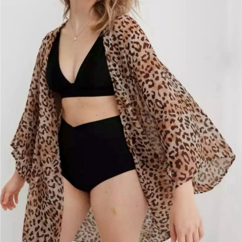 New! Never worn Aerie cheetah print cover up
